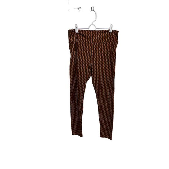 Ladies LulaRoe Tall & Curvy leggings. - Picture 1 of 6